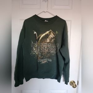 Vintage Outdoor Legends Largemouth Bass Sweatshirt